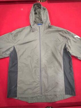 POLAR Men's Two-Tone Hooded Outdoor Jacket - Gray/Black